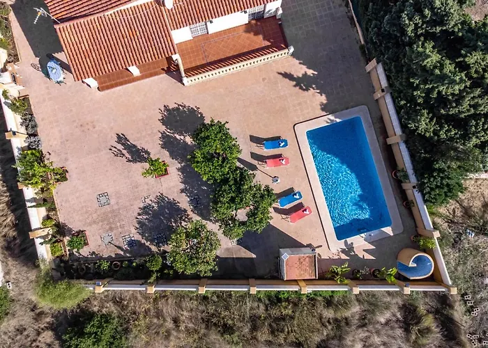 Guzman - Ismael Villa *